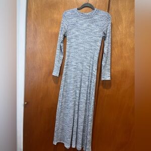 Old Navy Long Sleeve Maxi Dress